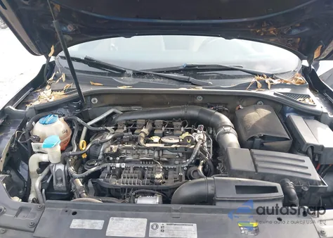 2015 Volkswagen Passat 1.8T Wolfsburg Edition z USA, uszkodzony, nr VIN 1VWAT7A33FC053499